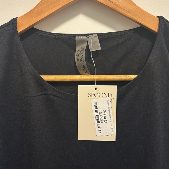 Second Skin Maria muscle tank - Picture 2 of 3